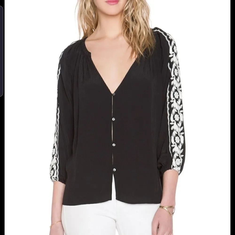 NWT Line&Dot Parisienne black Blouse Sz small